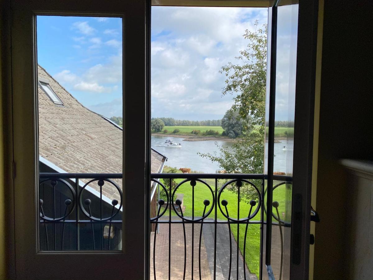 Villa Veertien Dieren Luaran gambar
